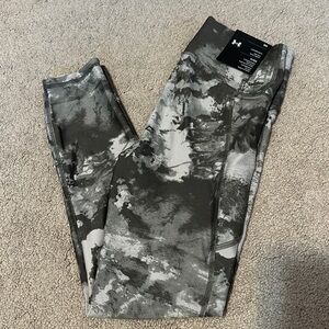 Under Armour High Rise Ankle Legging - small